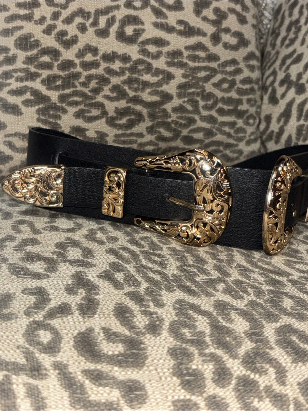 Double western buckle Black Elastic Belt Gold tone Buckle stretch maximalist Med